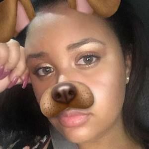 Meet your Posher, Destiny